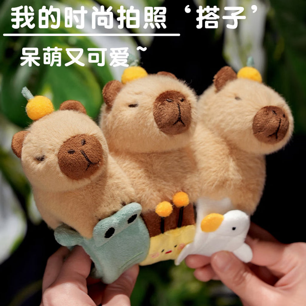 Capybara & Pappa Ring Capybara Plush Bracelet & Doll Plush Toy Groundhog Children's Wrist Pendant Green Capybara Pappa Ring 25*10 cm